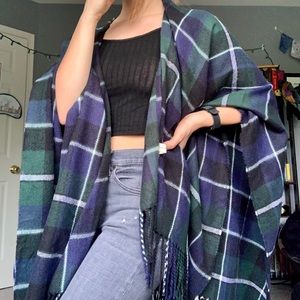 PLAID PONCHO/SHAWL